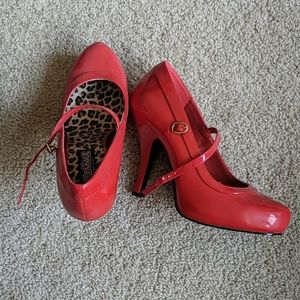Red Retro Pumps